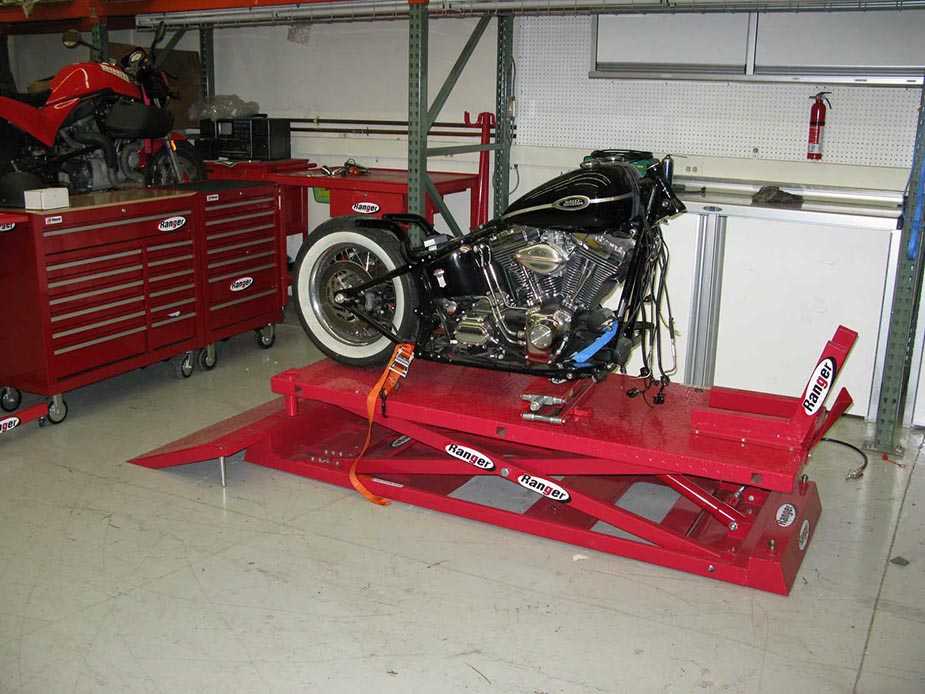 Ranger RML-1500XL Motorcycle L:ift - Jeff Holt