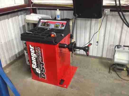 Ranger DST2420 Wheel Balancer – 92391